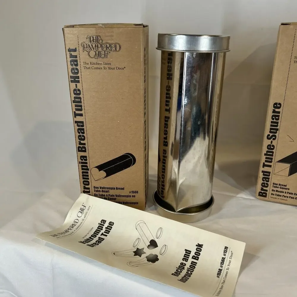 Vintage The Pampered Chef Valtrompia Square & Heart Bread Tube in Boxes